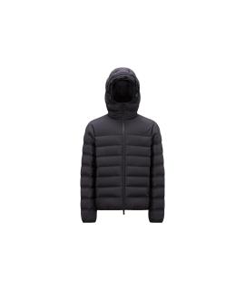 MONCLER Пуховик