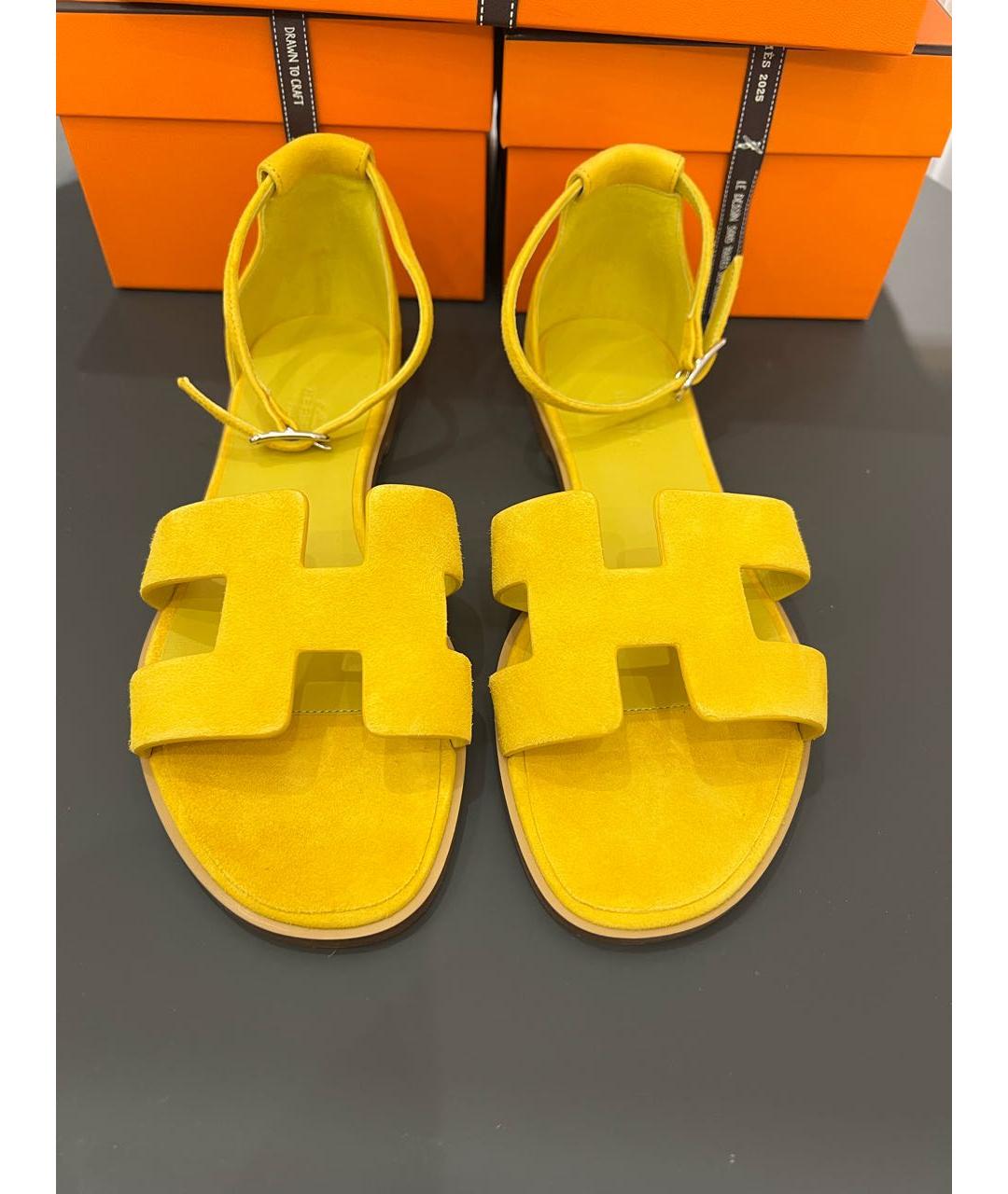 HERMES Желтые замшевые сандалии, фото 2