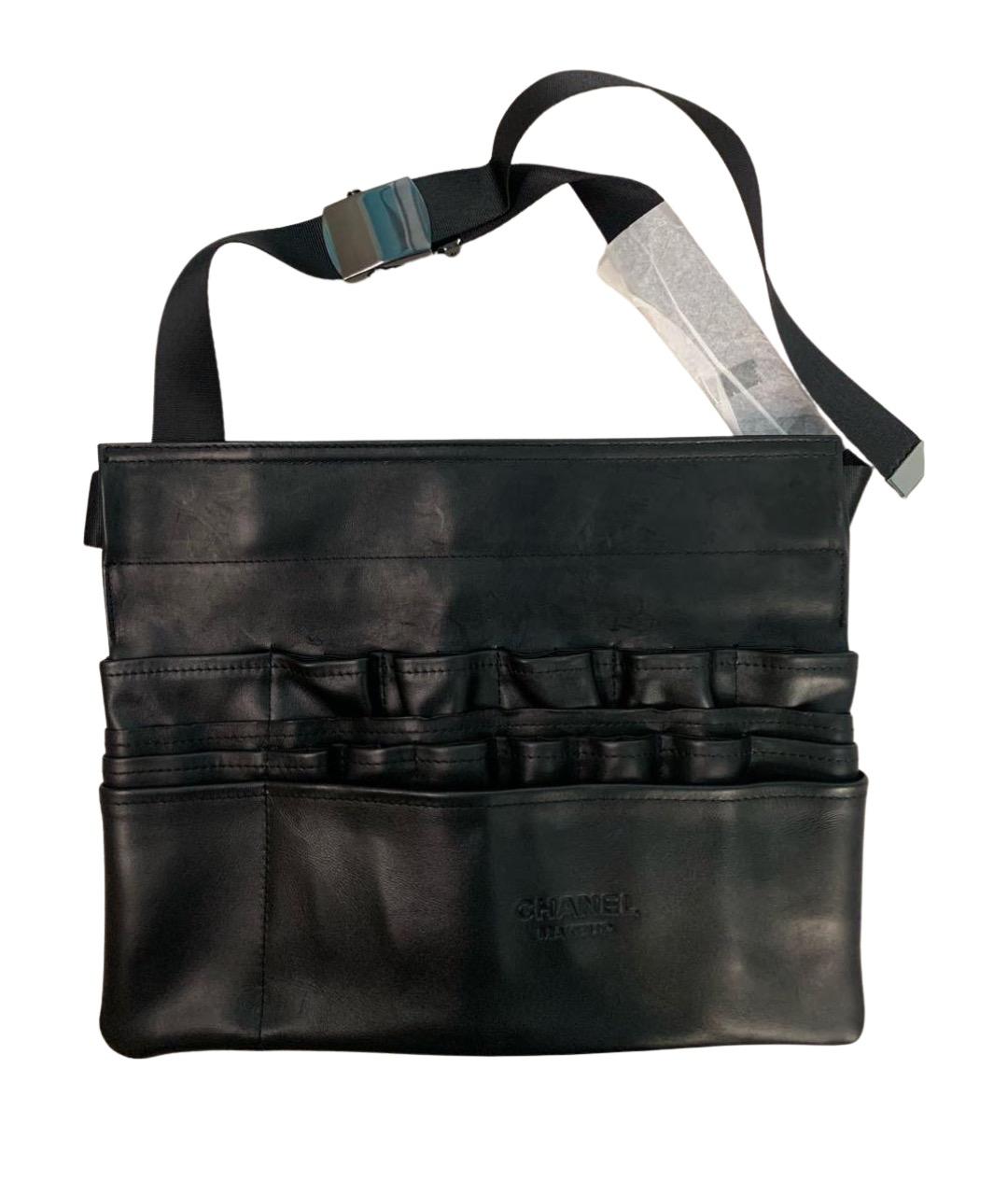 CHANEL BEAUTY Черная кожаная поясная сумка, фото 1