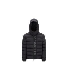 MONCLER Пуховик