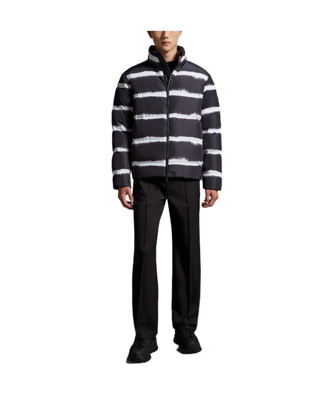 MONCLER Черный пуховик, фото 2