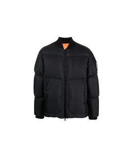 MONCLER Пуховик