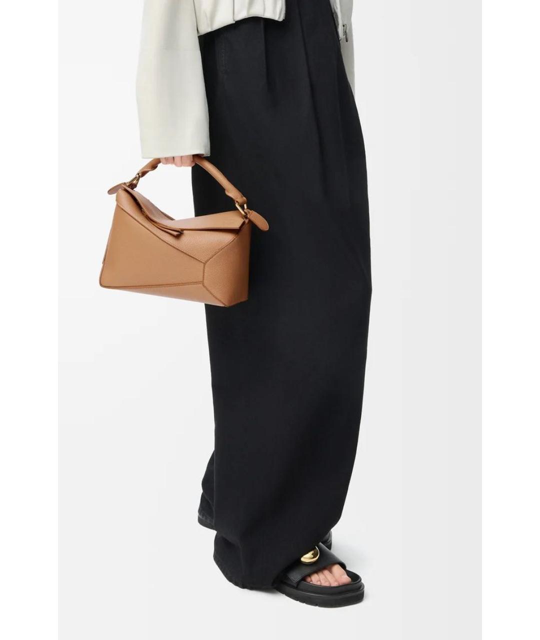 LOEWE Коричневая кожаная сумка с короткими ручками, фото 3