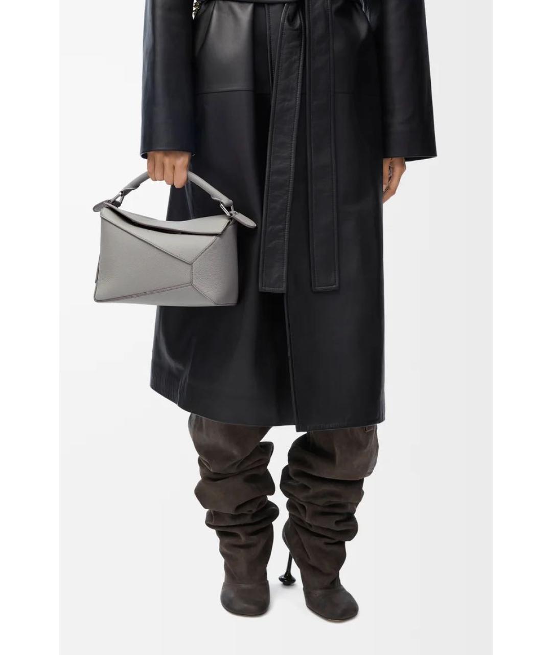 LOEWE Серая кожаная сумка с короткими ручками, фото 2