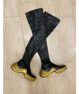 LOUIS VUITTON Ботфорты