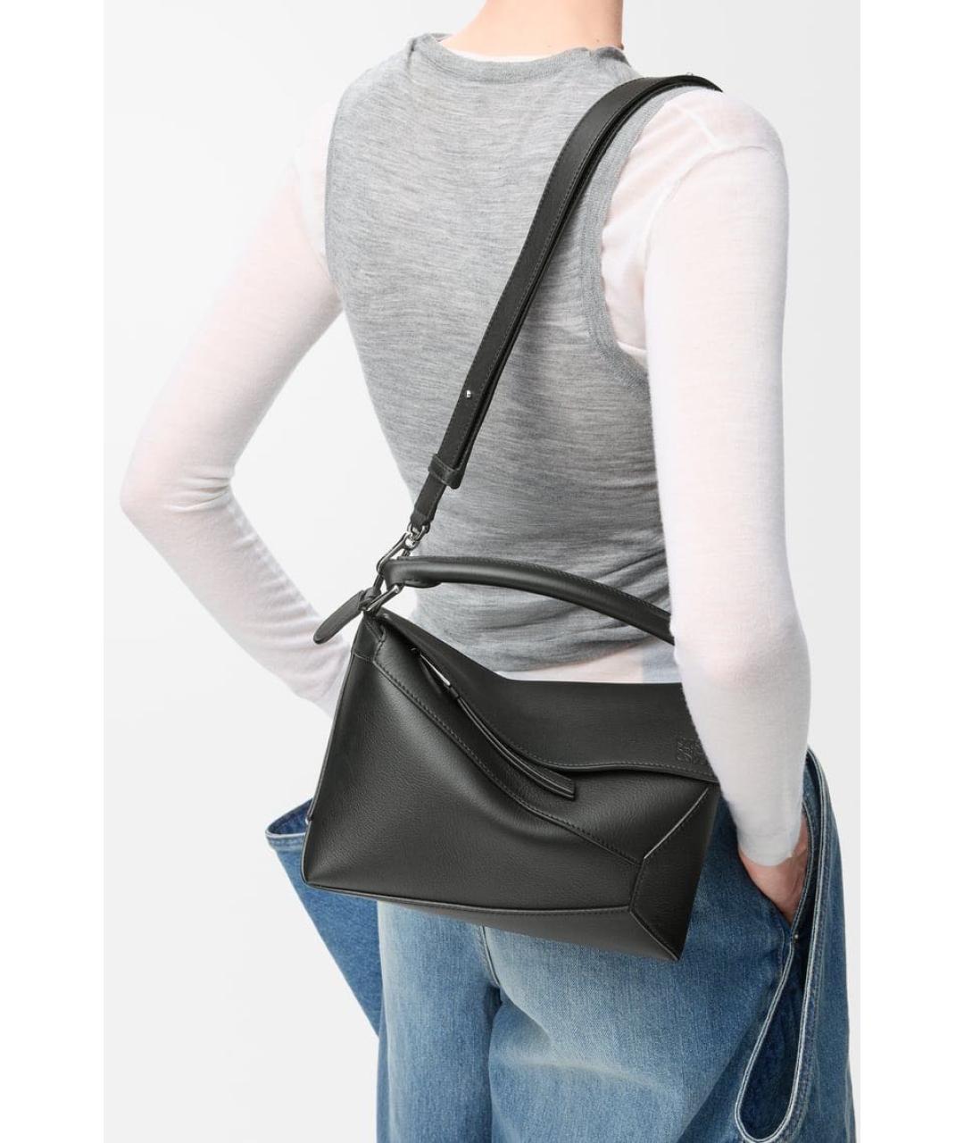 LOEWE Черная кожаная сумка с короткими ручками, фото 2