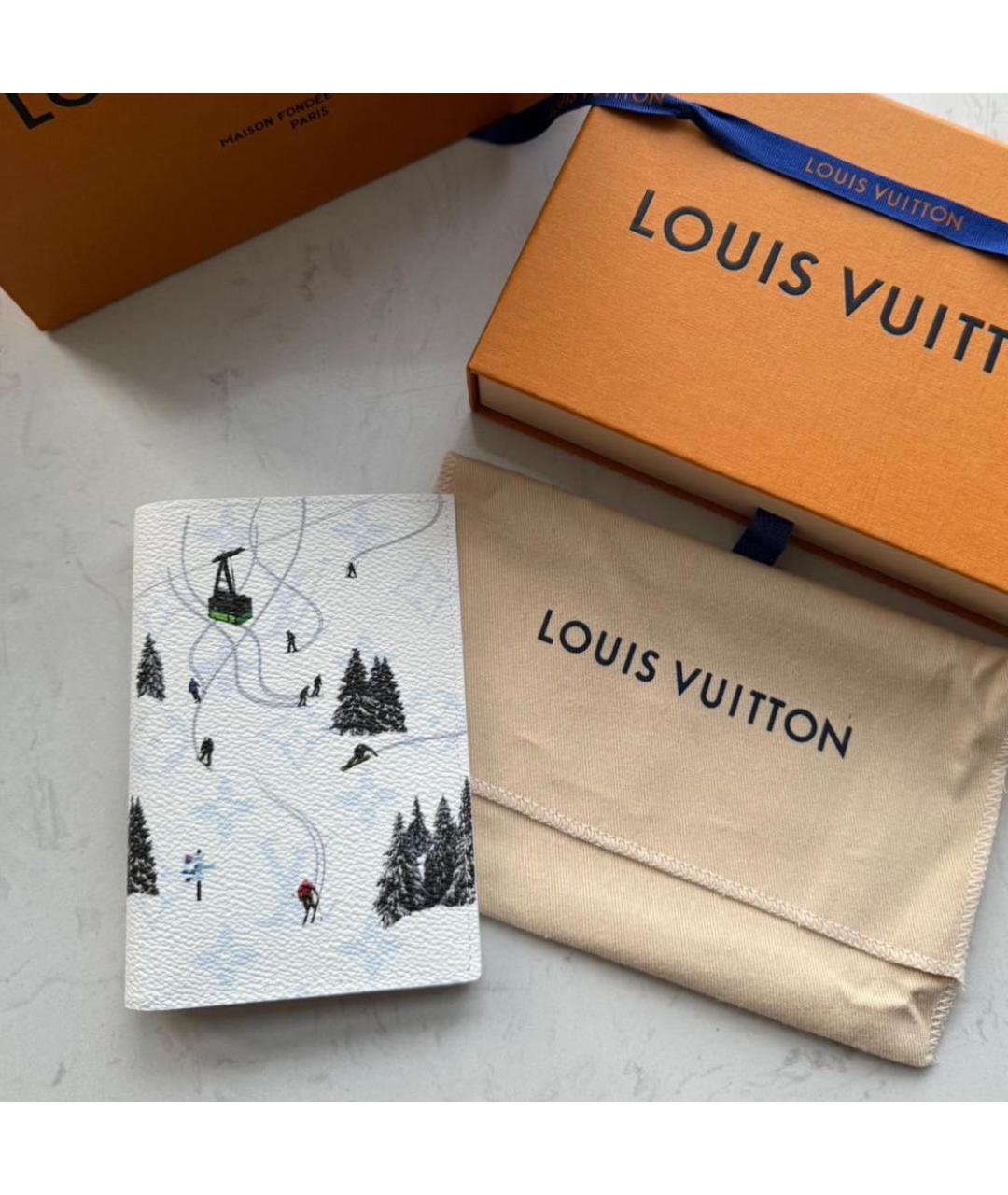 LOUIS VUITTON Белый кардхолдер, фото 2