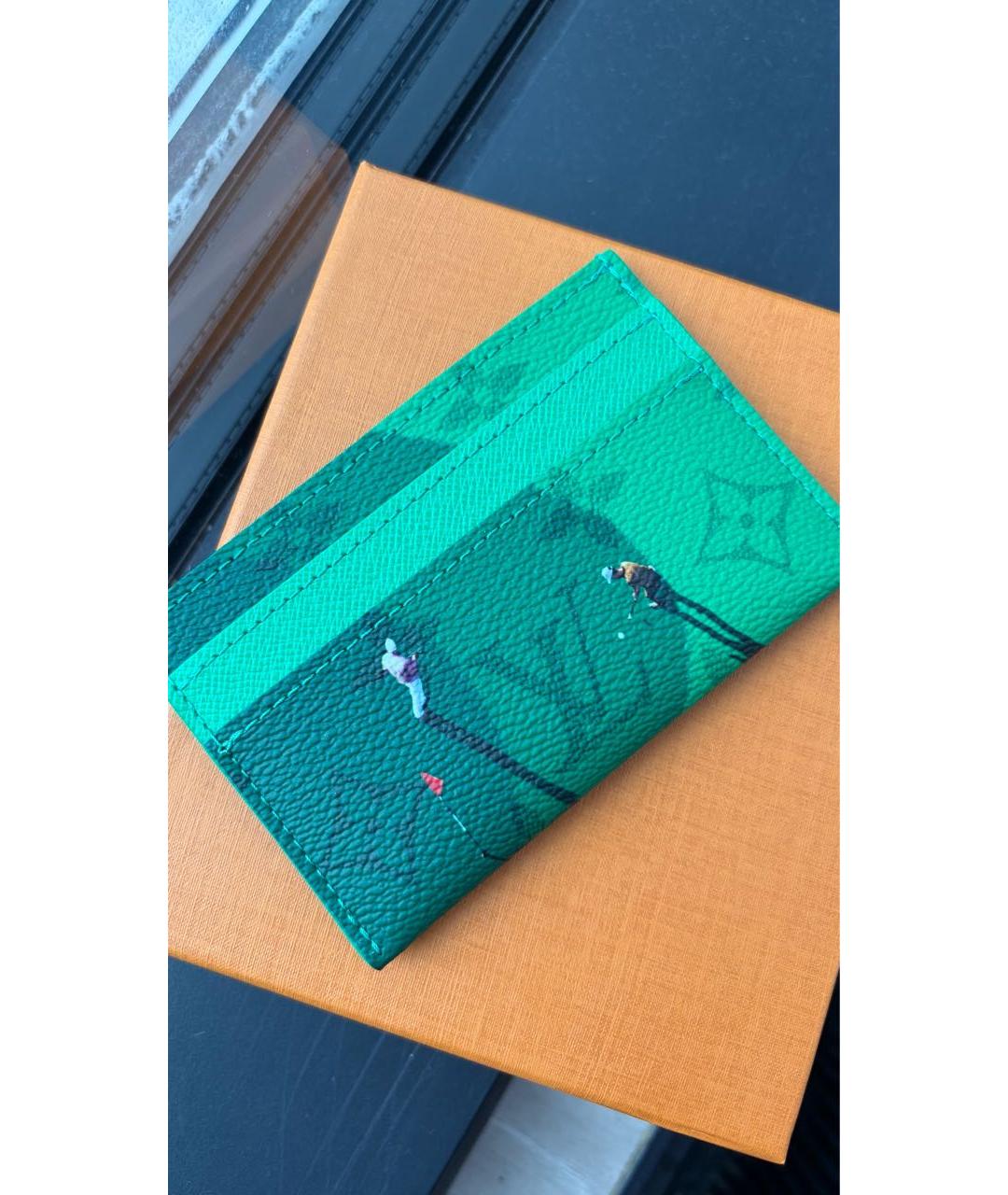 LOUIS VUITTON Зеленый кардхолдер, фото 2