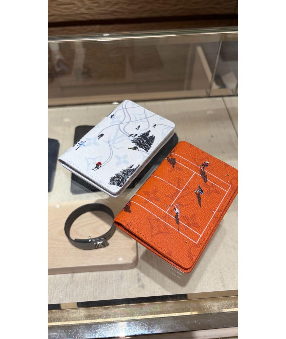 LOUIS VUITTON Белый кожаный кардхолдер, фото 6