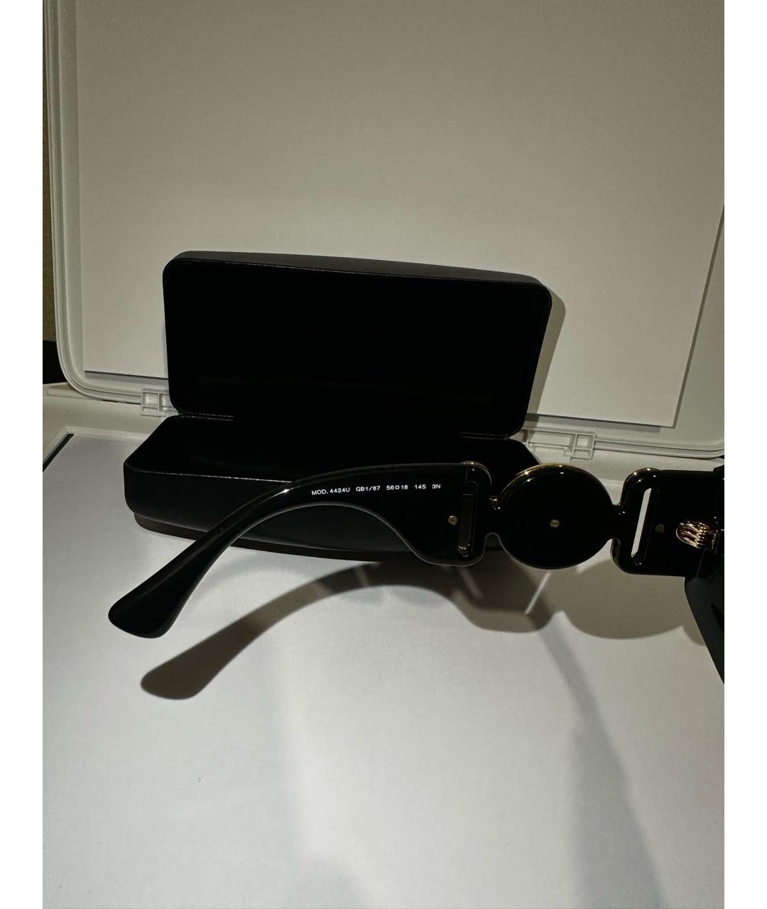 VERSACE Черные пластиковые солнцезащитные очки, фото 3