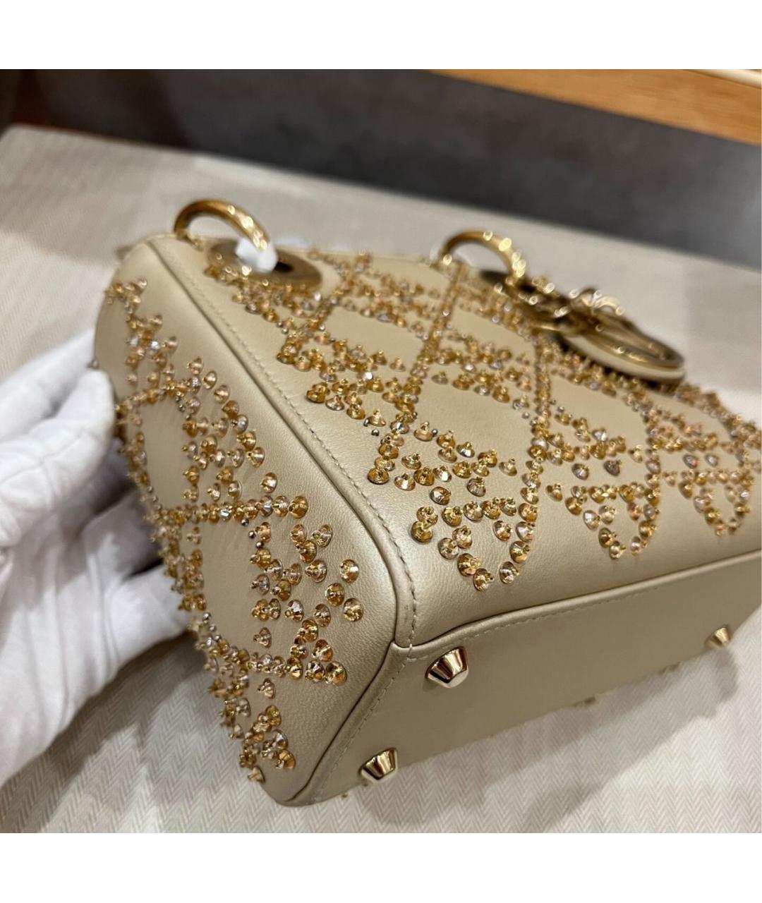 CHRISTIAN DIOR Золотая кожаная сумка с короткими ручками, фото 3