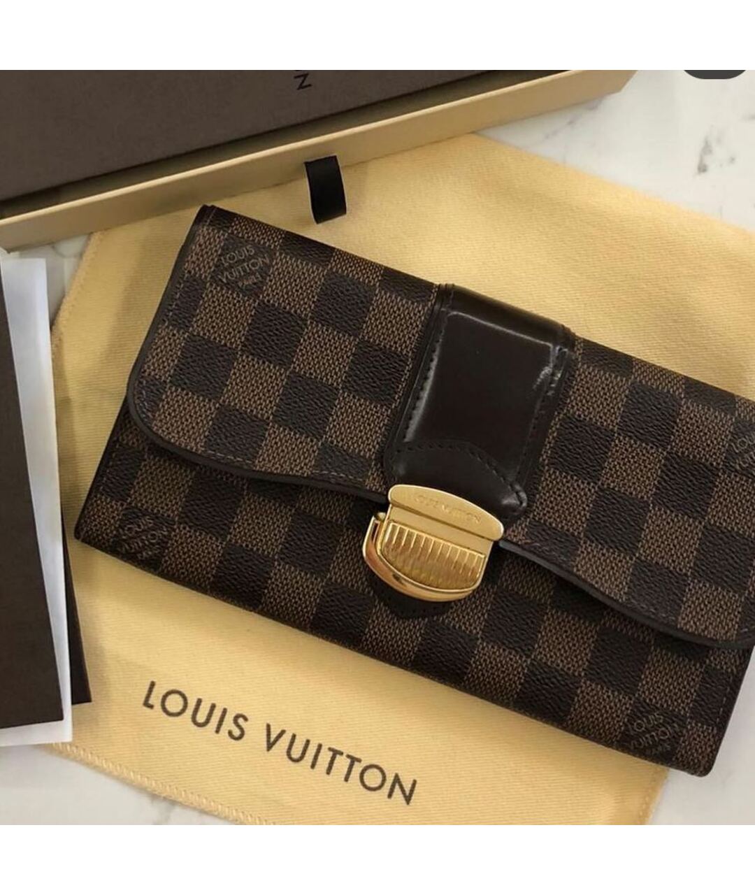 LOUIS VUITTON PRE-OWNED Коричневый кожаный кошелек, фото 4