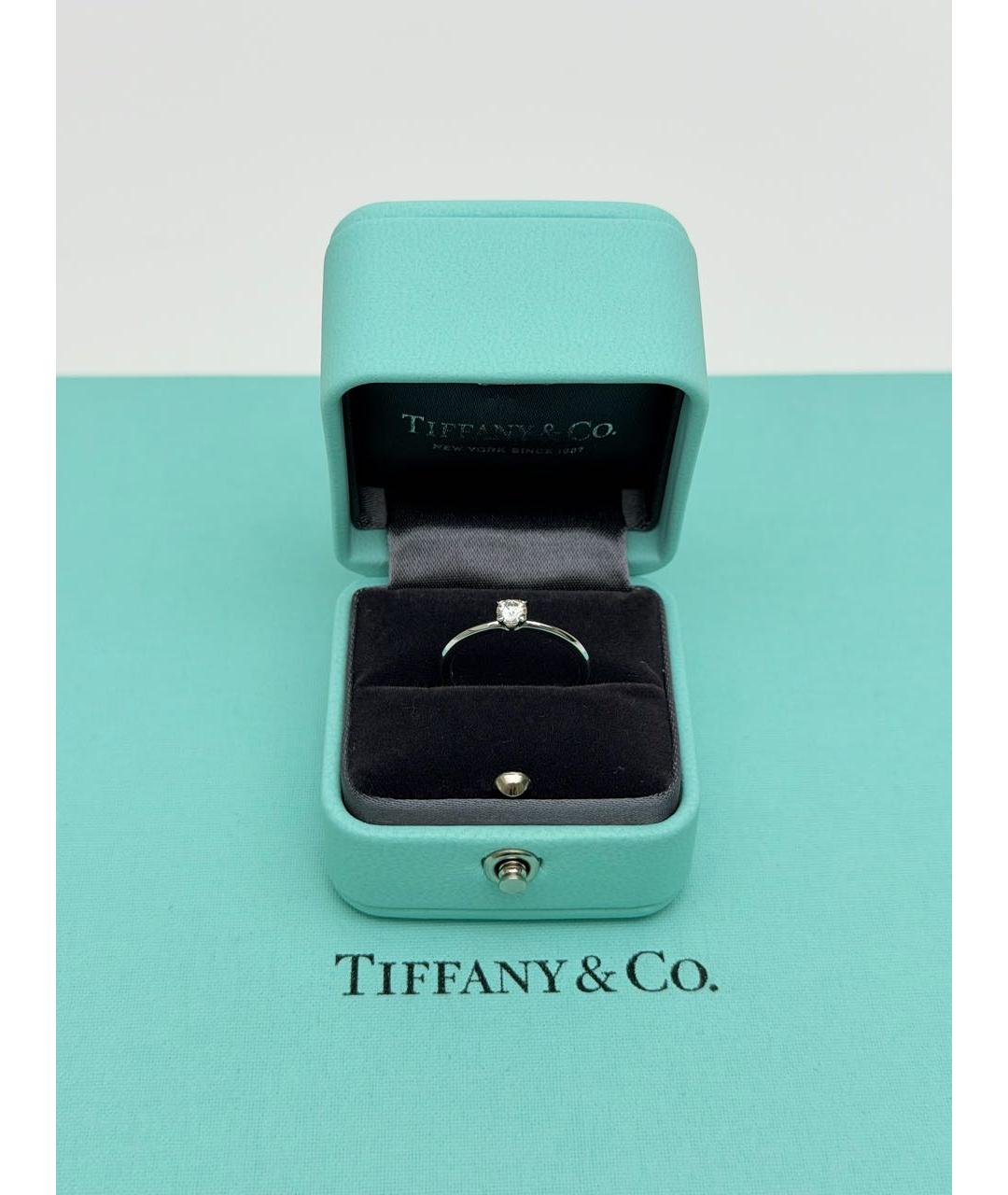 TIFFANY&CO Белое платиновое кольцо, фото 4