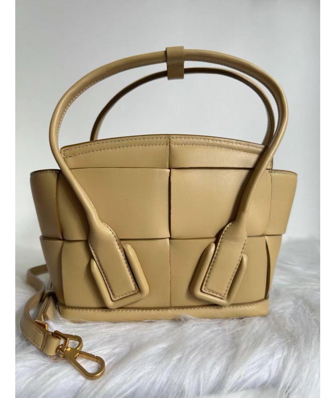 BOTTEGA VENETA Горчичная кожаная сумка с короткими ручками, фото 3