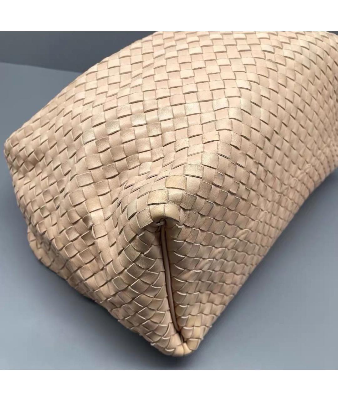BOTTEGA VENETA Бежевая кожаная сумка тоут, фото 5