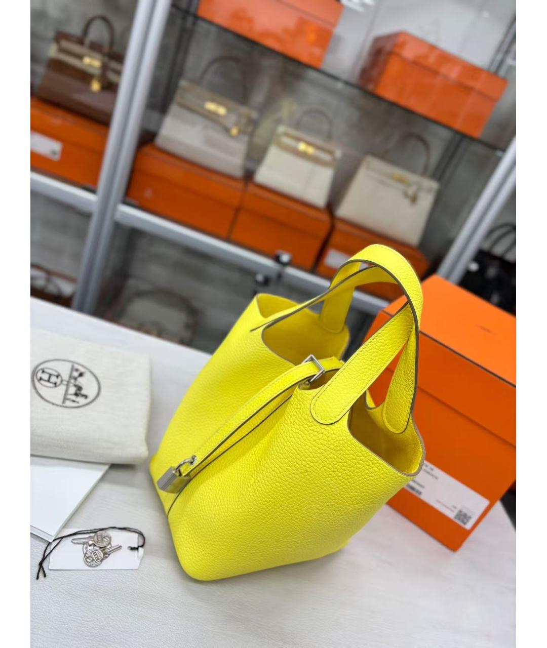 HERMES Желтая кожаная сумка с короткими ручками, фото 3