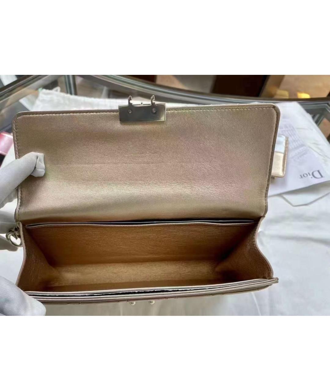 CHRISTIAN DIOR Золотая кожаная сумка через плечо, фото 5