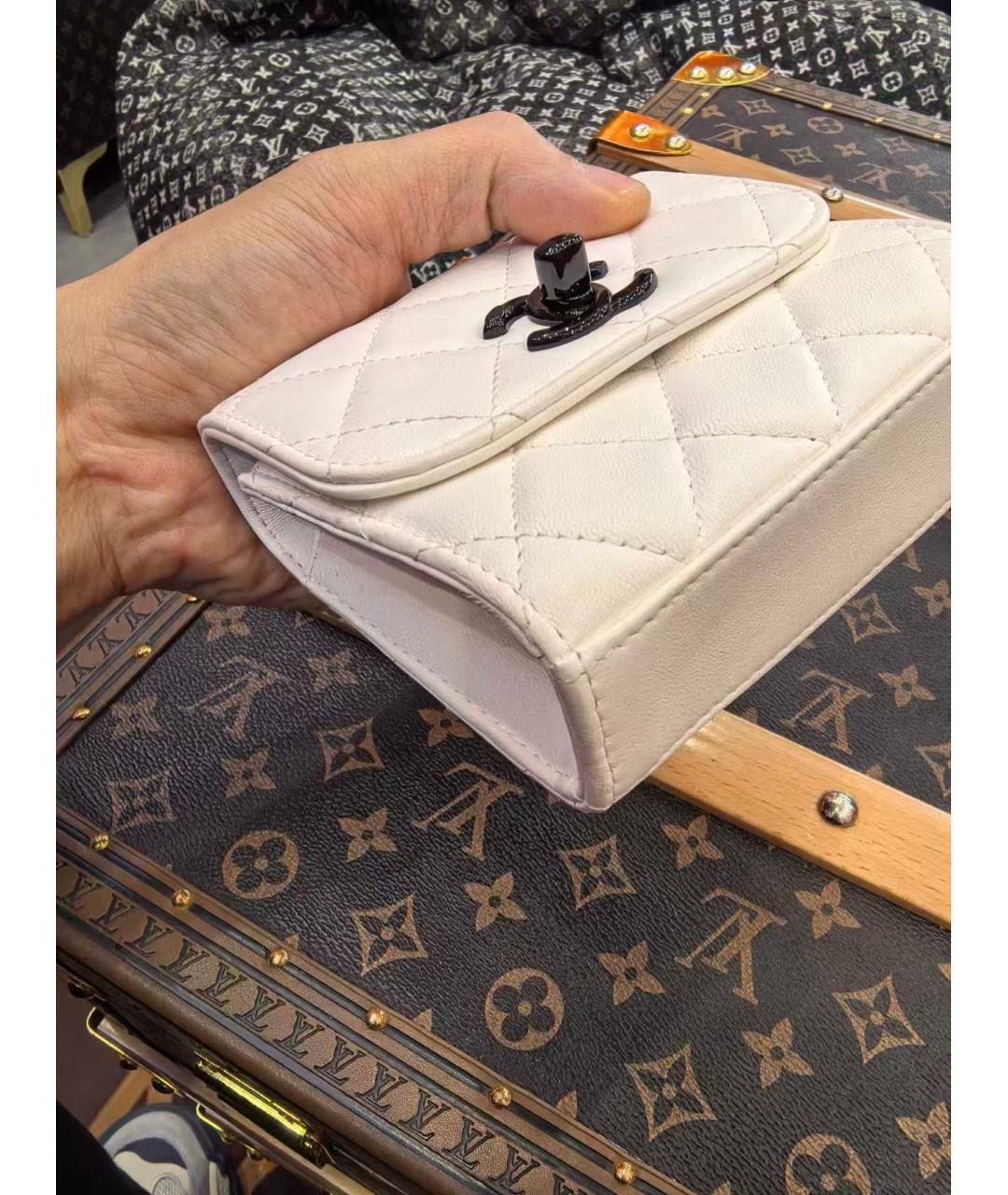 CHANEL Белая кожаная сумка через плечо, фото 8