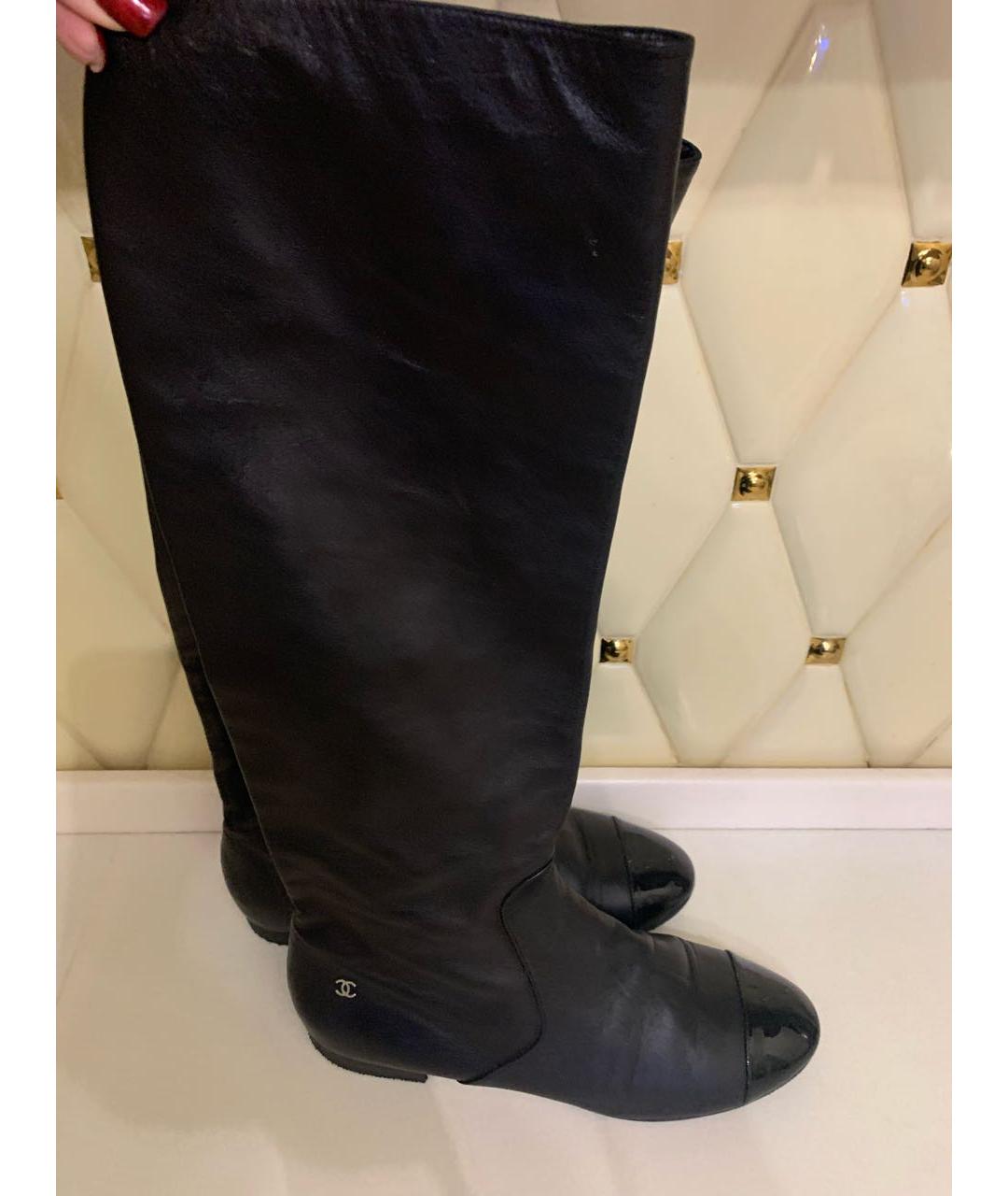 CHANEL Черные кожаные сапоги, фото 8