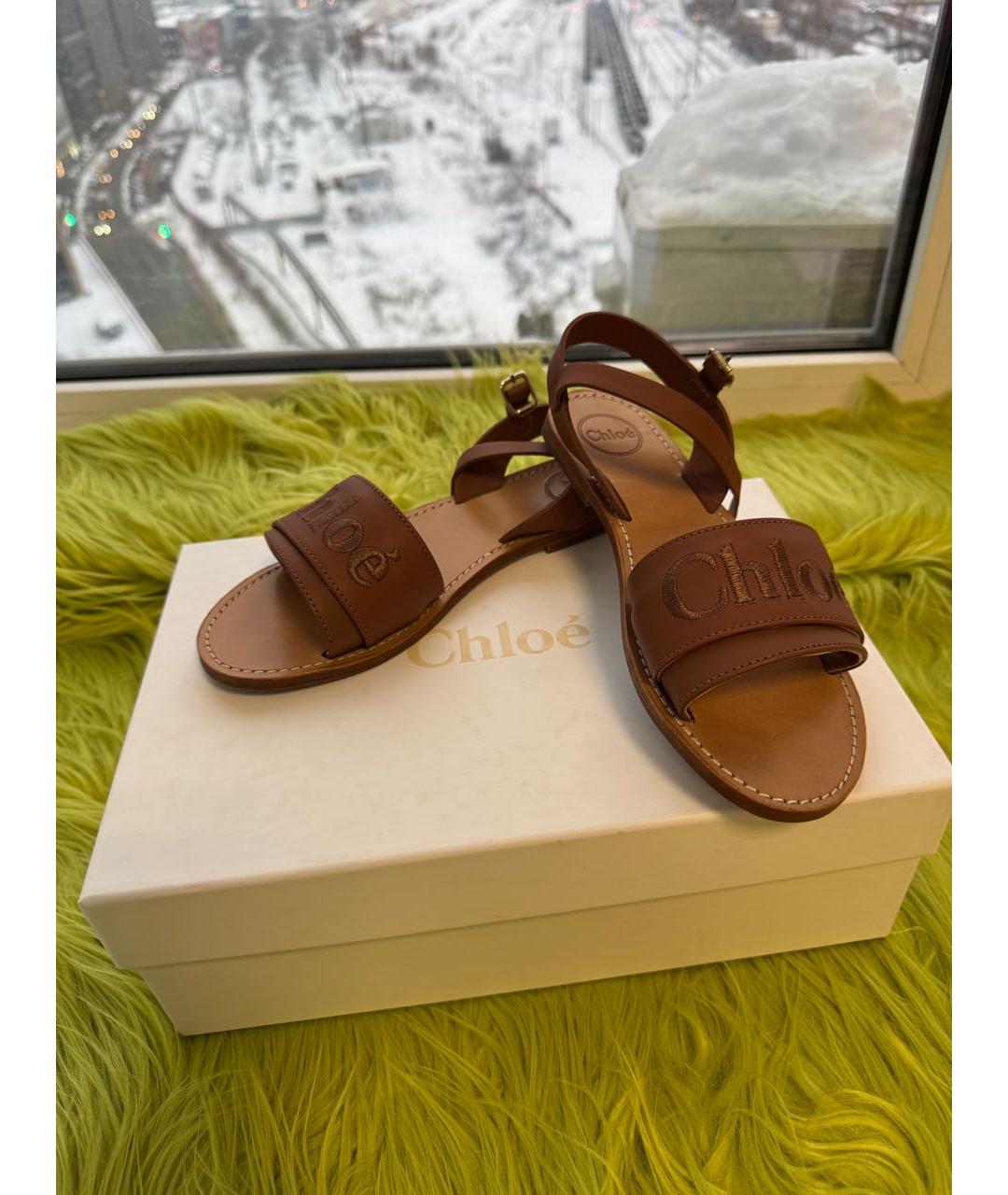 CHLOE Коричневые кожаные сандалии, фото 2