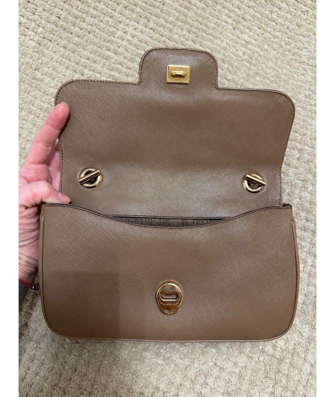 FERRAGAMO Бежевая кожаная сумка через плечо, фото 7