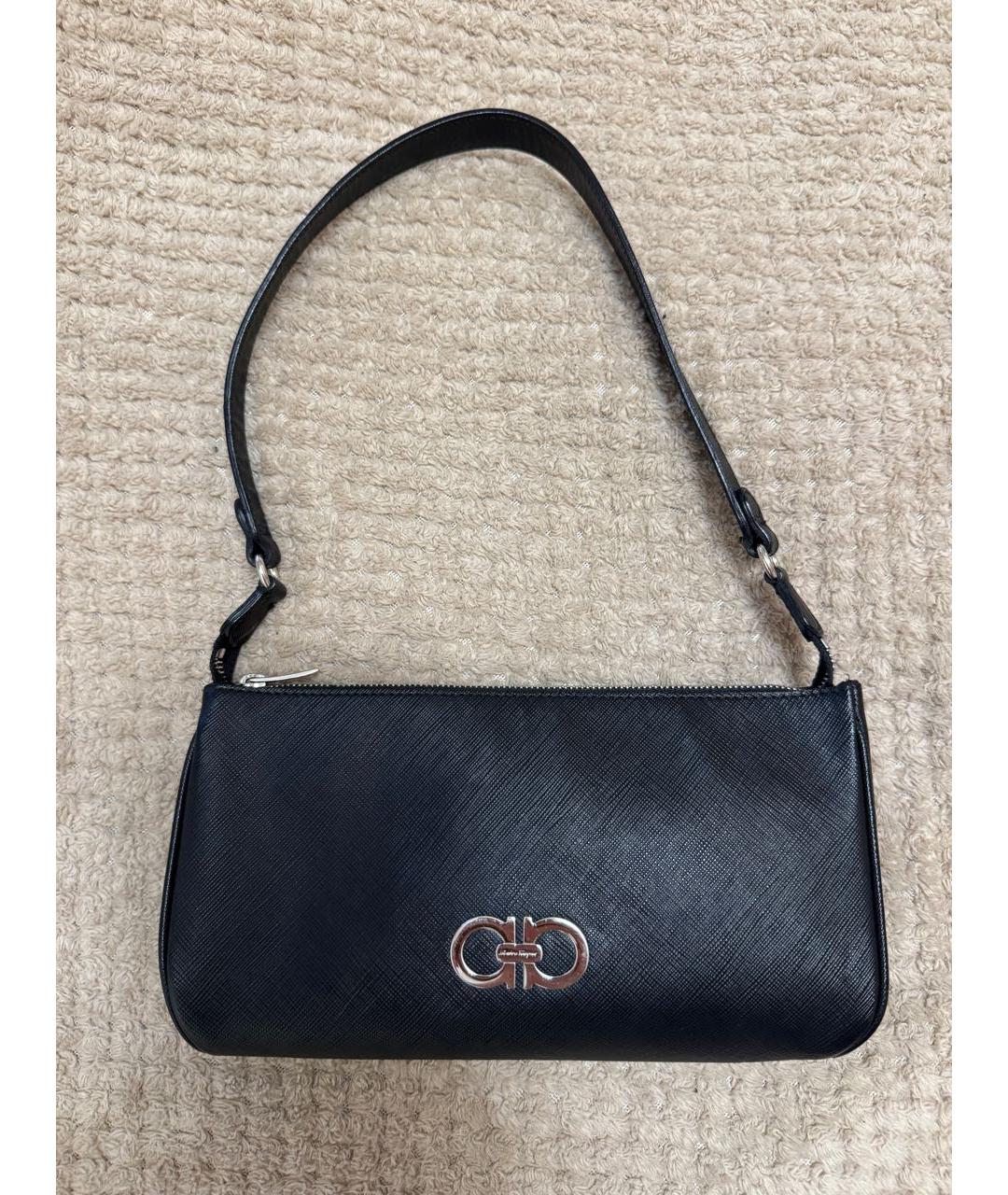 FERRAGAMO Черная кожаная сумка через плечо, фото 9