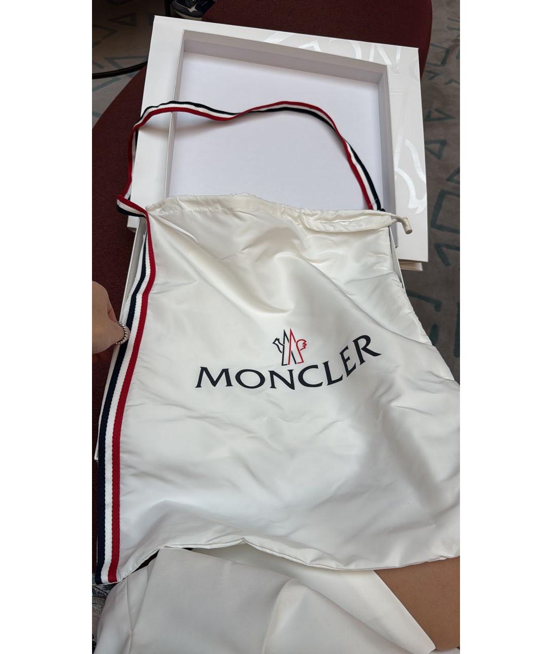 MONCLER Бежевые замшевые ботинки, фото 5