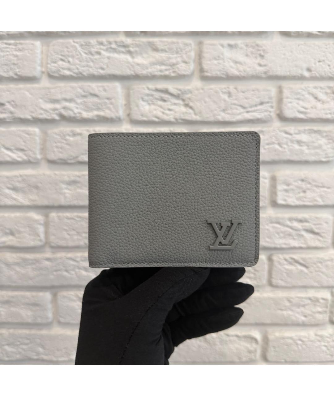 LOUIS VUITTON Серый кожаный кошелек, фото 5