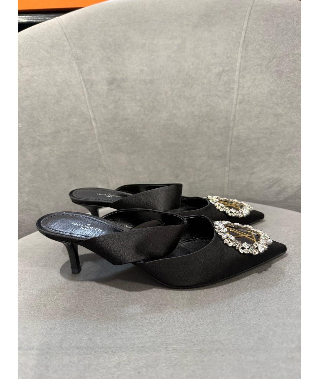 LOUIS VUITTON Черные текстильные босоножки, фото 9
