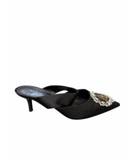 LOUIS VUITTON Босоножки