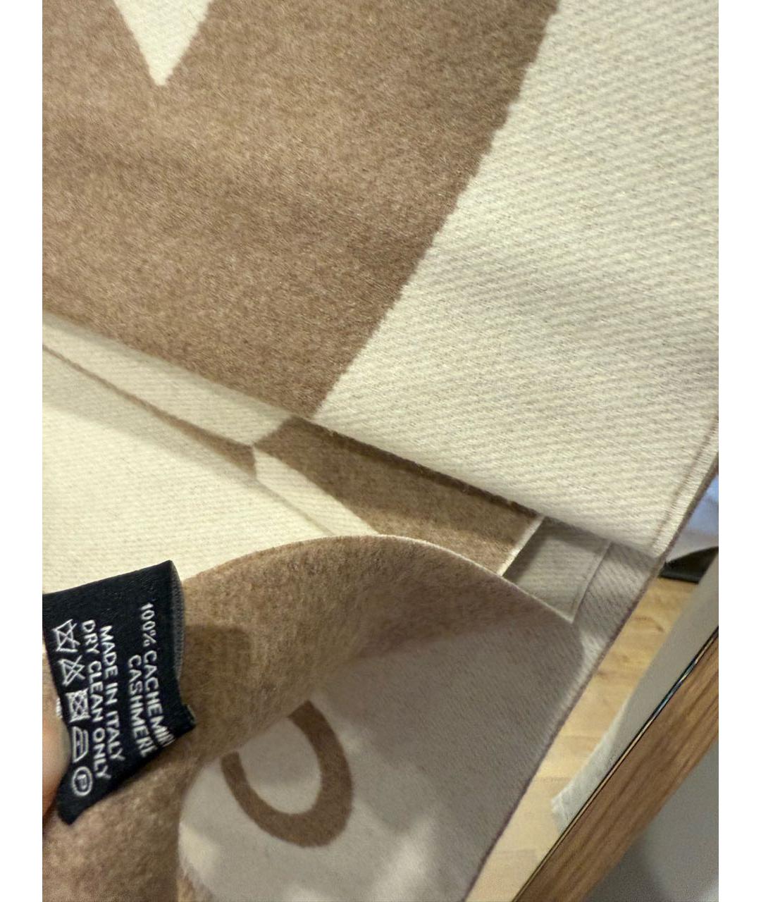 CHANEL Бежевый кашемировый платок, фото 4