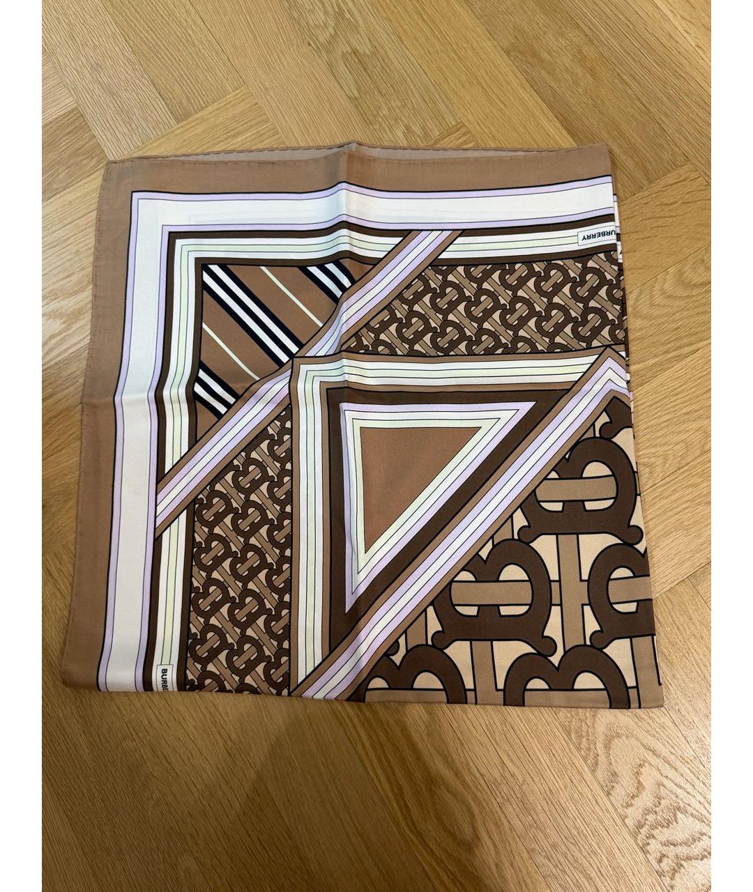 BURBERRY Бежевый шелковый платок, фото 4