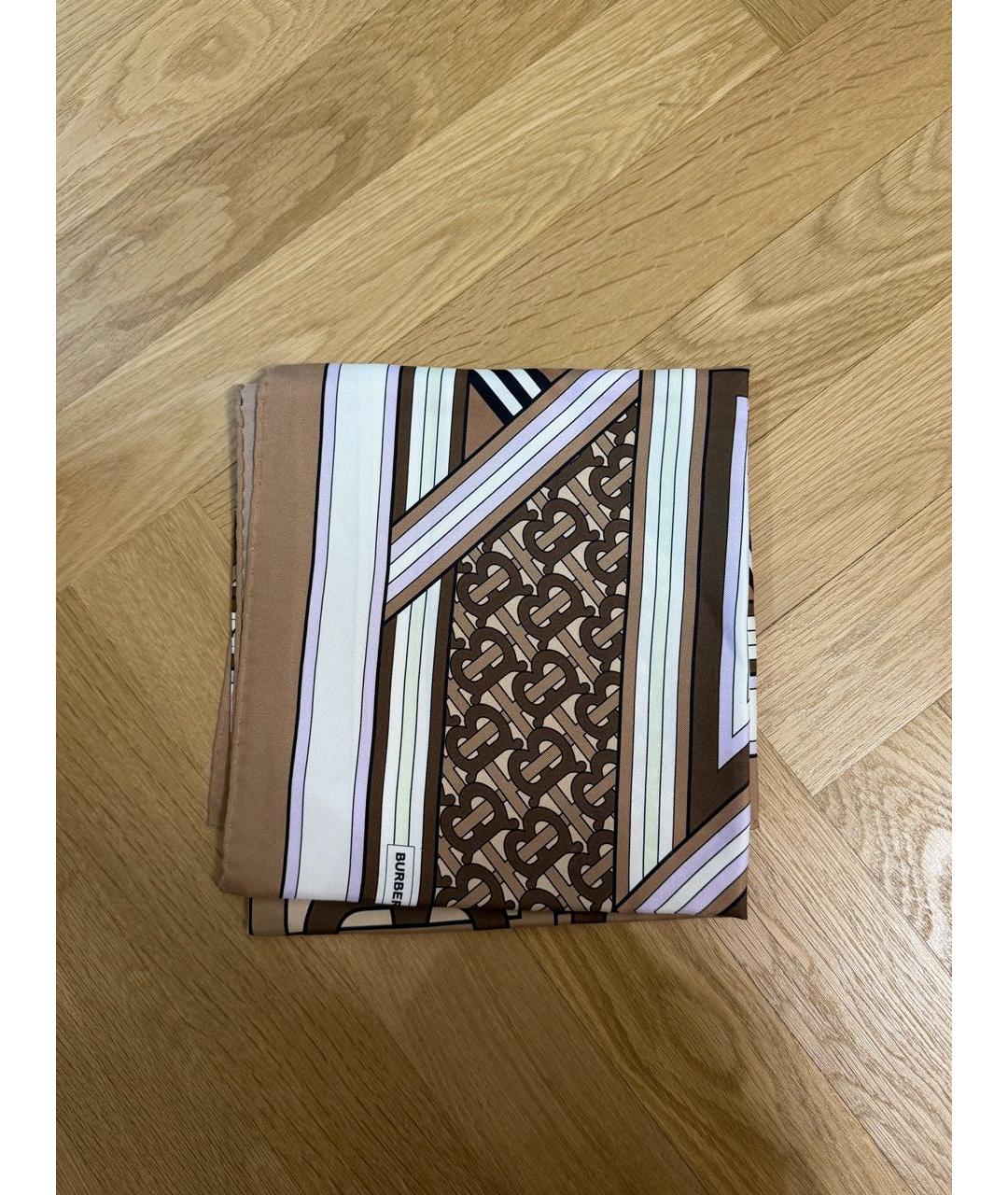 BURBERRY Бежевый шелковый платок, фото 2