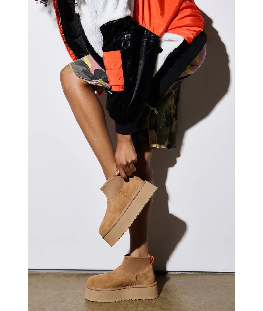 UGG AUSTRALIA Бежевые замшевые ботинки, фото 2