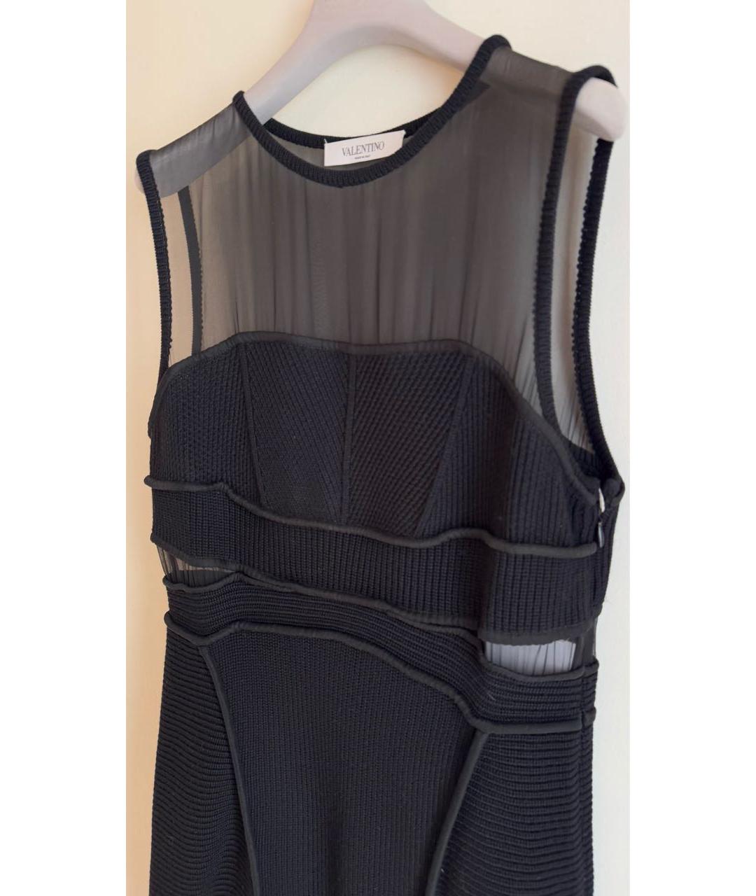 VALENTINO Черное шерстяное коктейльное платье, фото 3