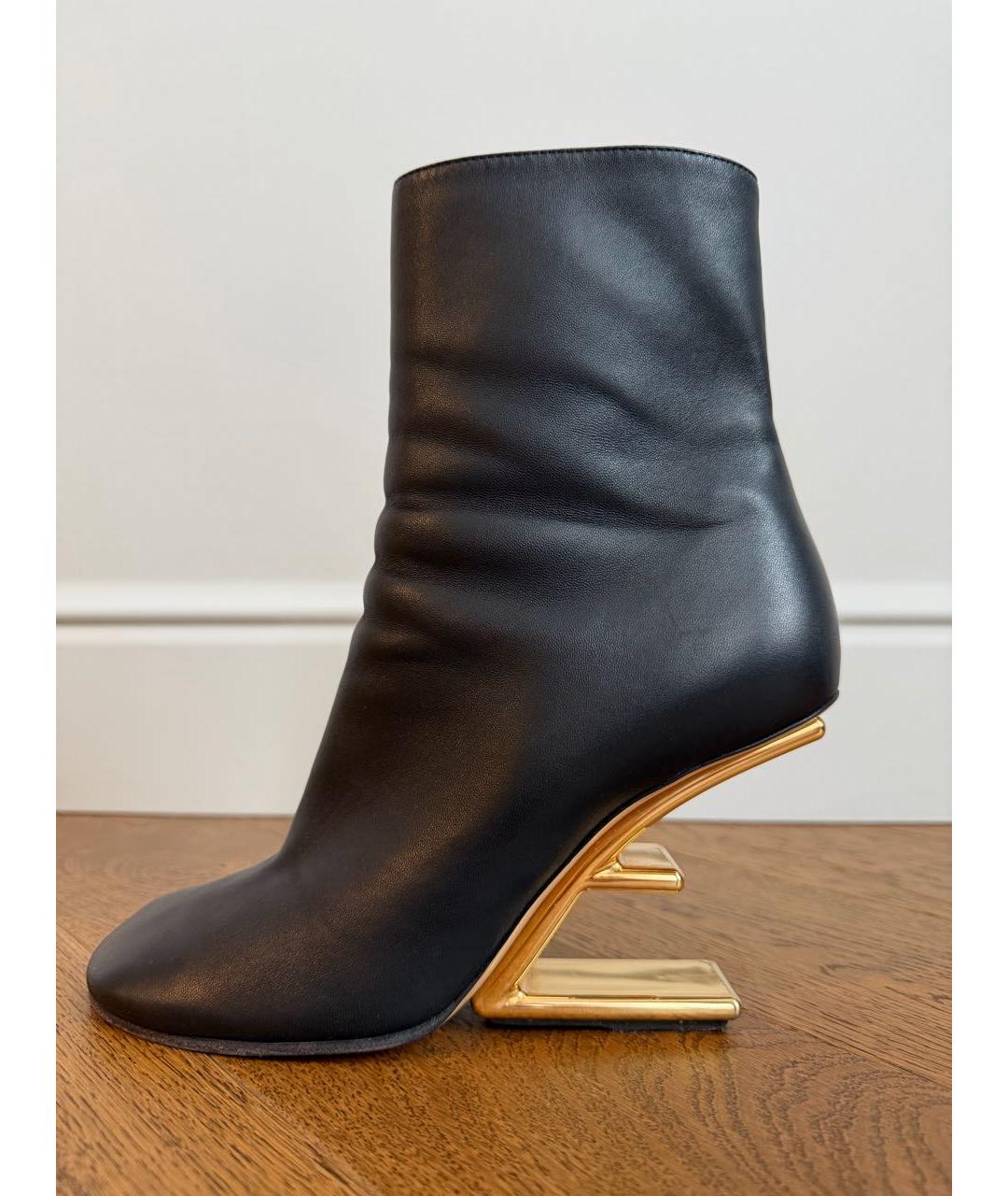 FENDI Черные кожаные ботильоны, фото 9