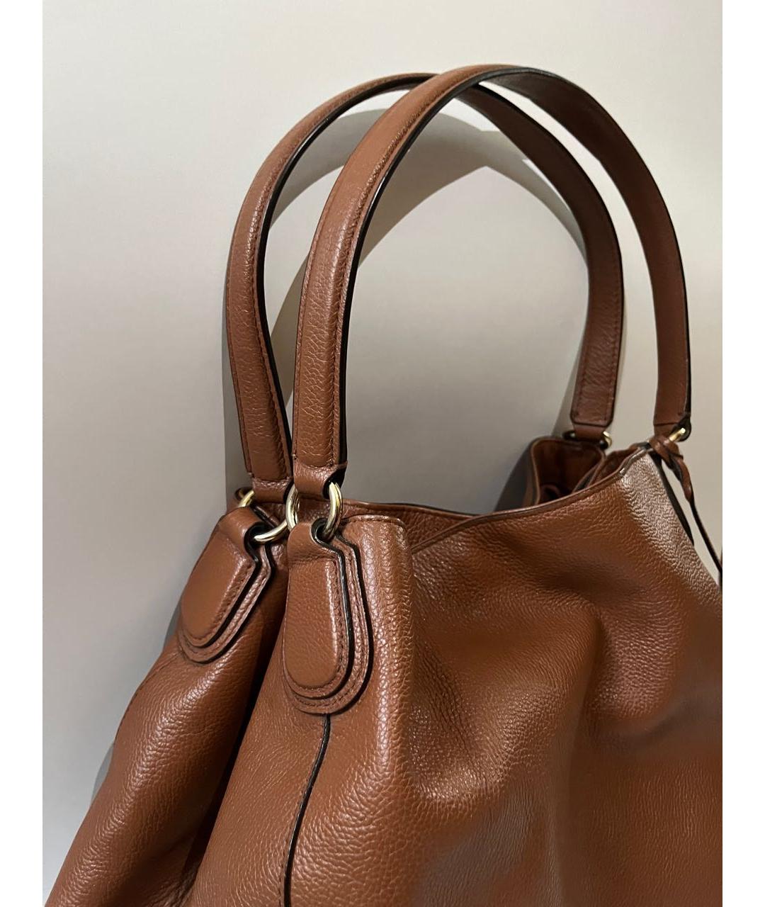 COACH Коричневая кожаная сумка с короткими ручками, фото 3
