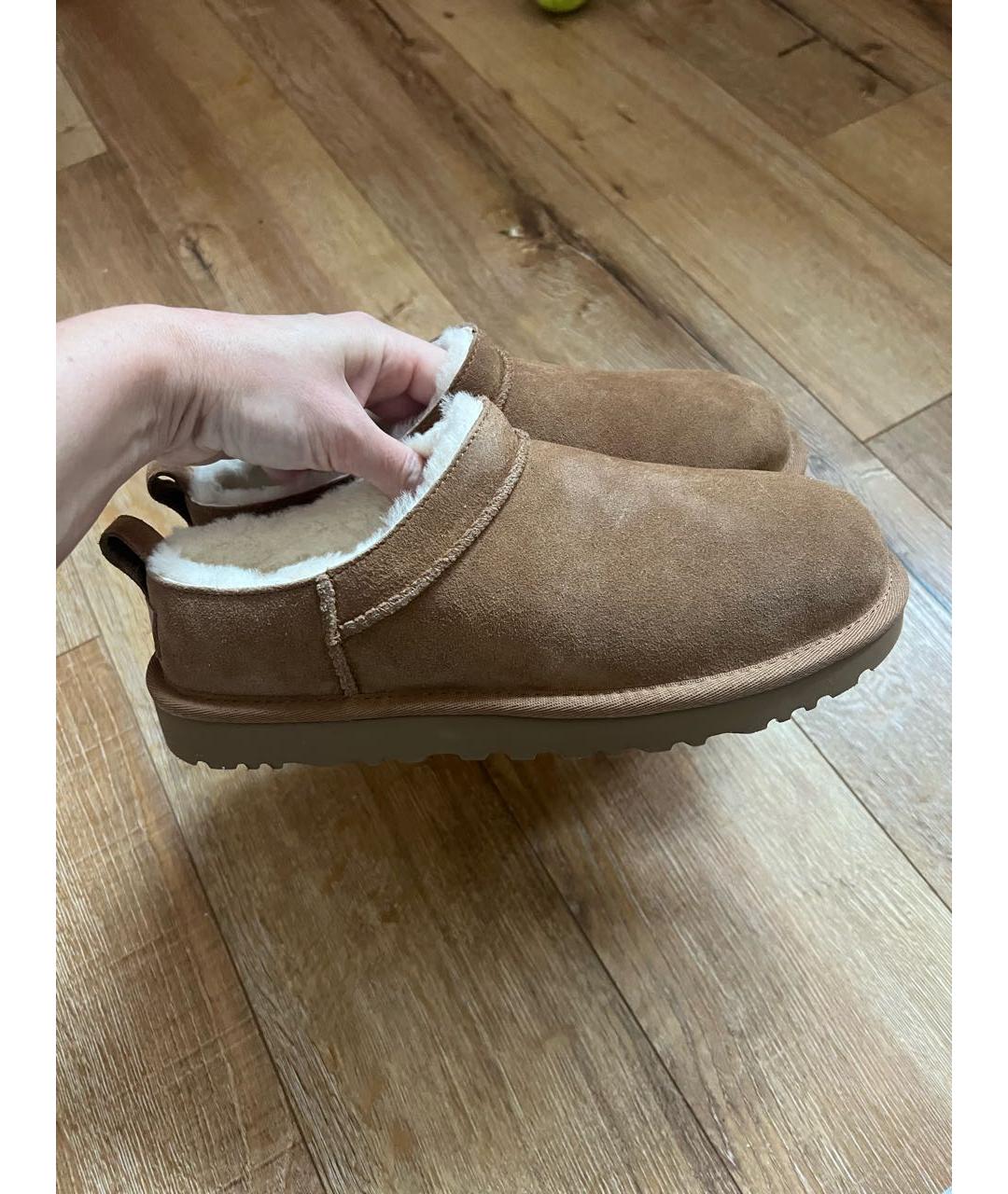 UGG AUSTRALIA Коричневые замшевые сабо, фото 2