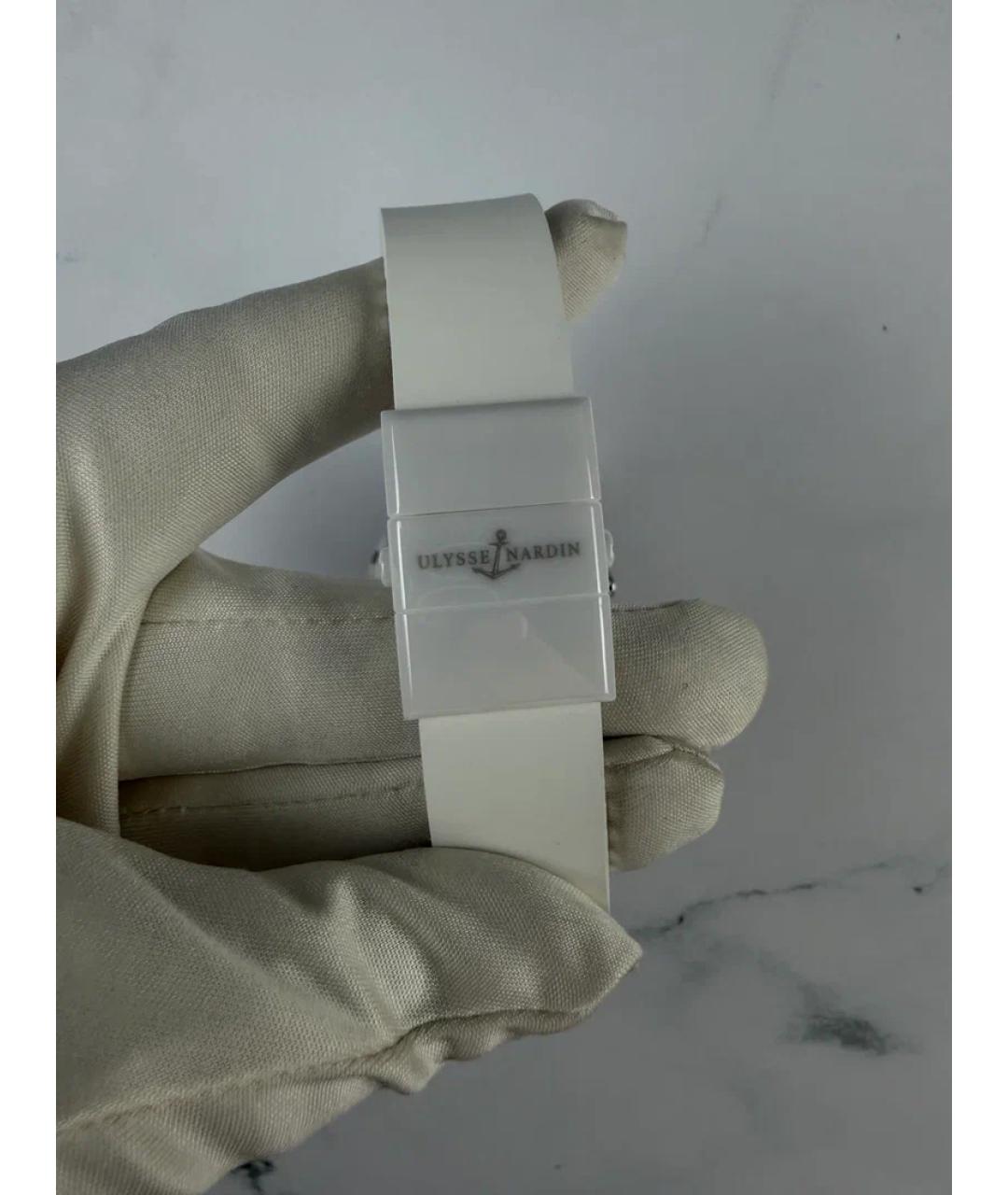 Ulysse Nardin Белые металлические серьги, фото 6