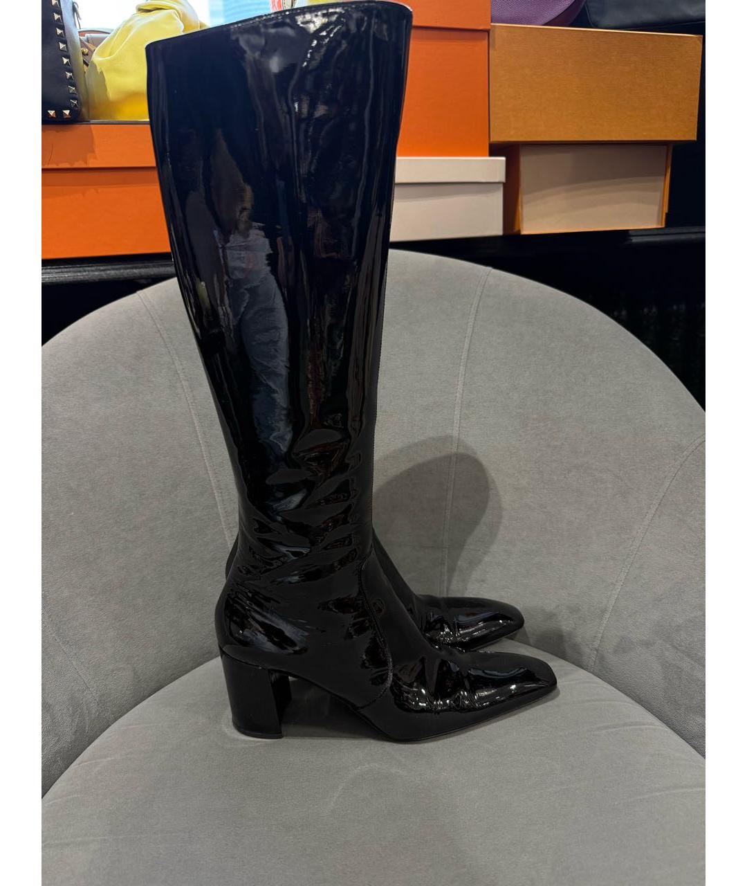 SAINT LAURENT Черные сапоги из лакированной кожи, фото 8