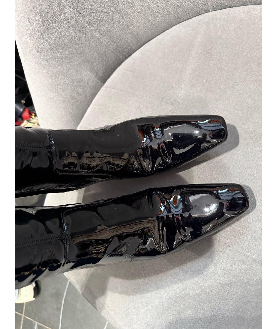 SAINT LAURENT Черные сапоги из лакированной кожи, фото 6