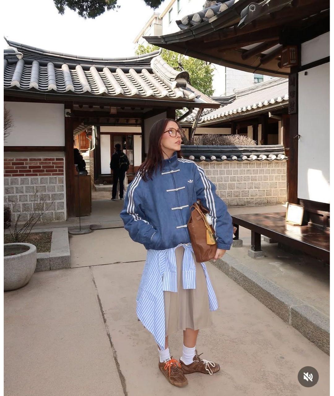 ADIDAS Темно-синяя полиэстеровая куртка, фото 2