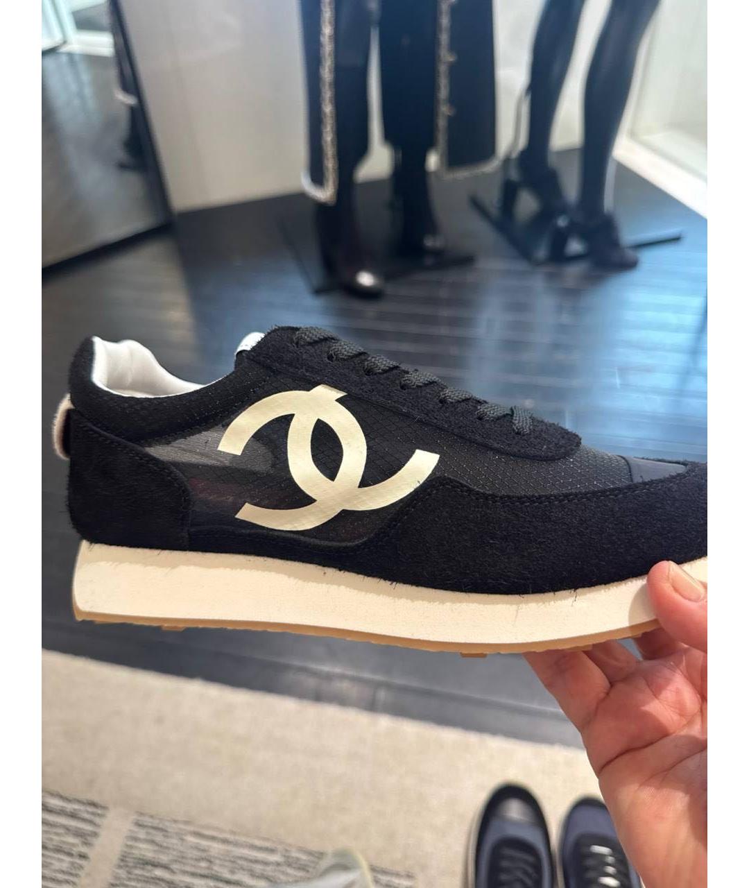 CHANEL Темно-синие кожаные кроссовки, фото 5
