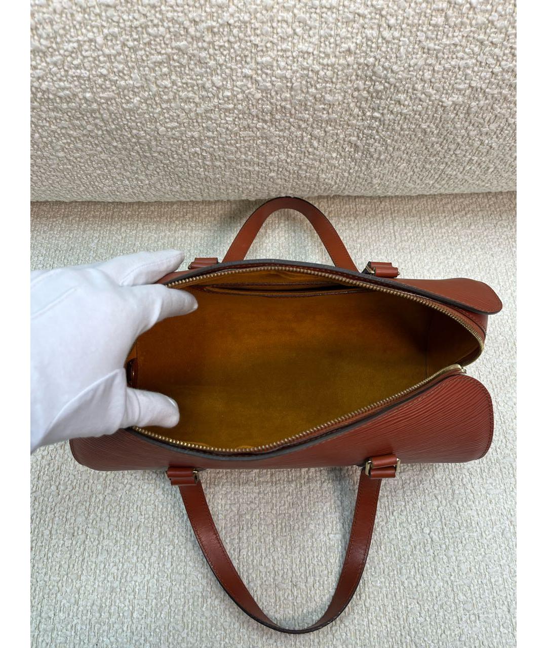 LOUIS VUITTON Красная кожаная сумка с короткими ручками, фото 4