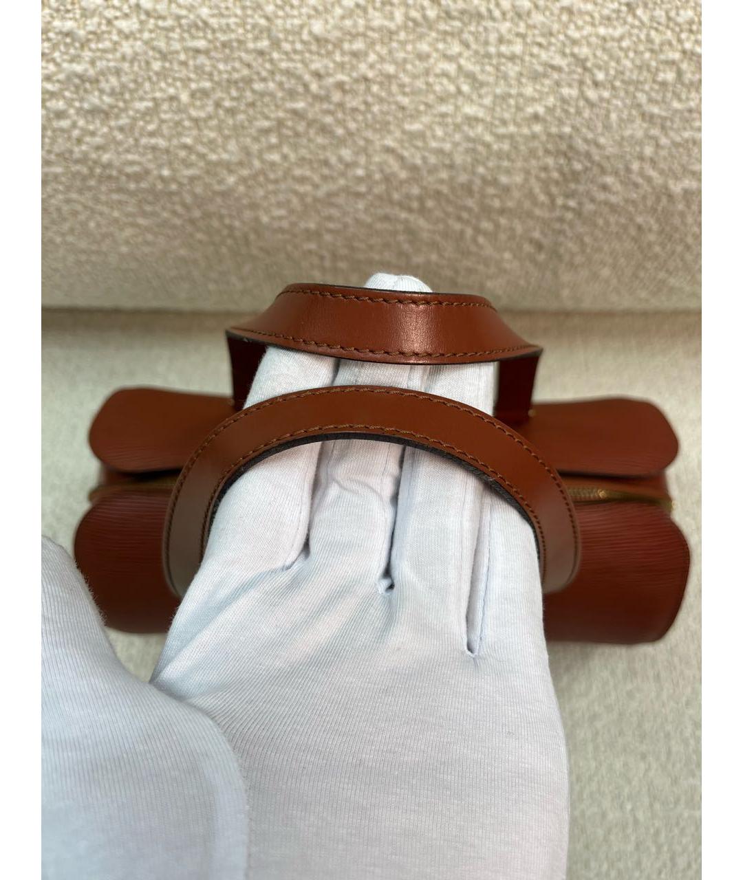 LOUIS VUITTON Красная кожаная сумка с короткими ручками, фото 6