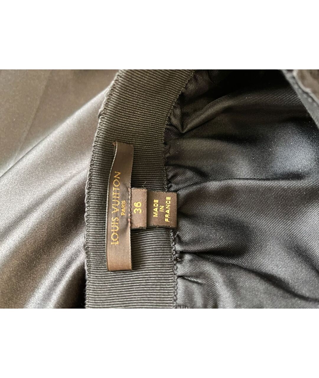 LOUIS VUITTON PRE-OWNED Черная шелковая юбка мини, фото 4