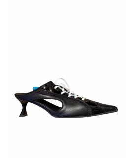 Ancuta Sarca Мюли