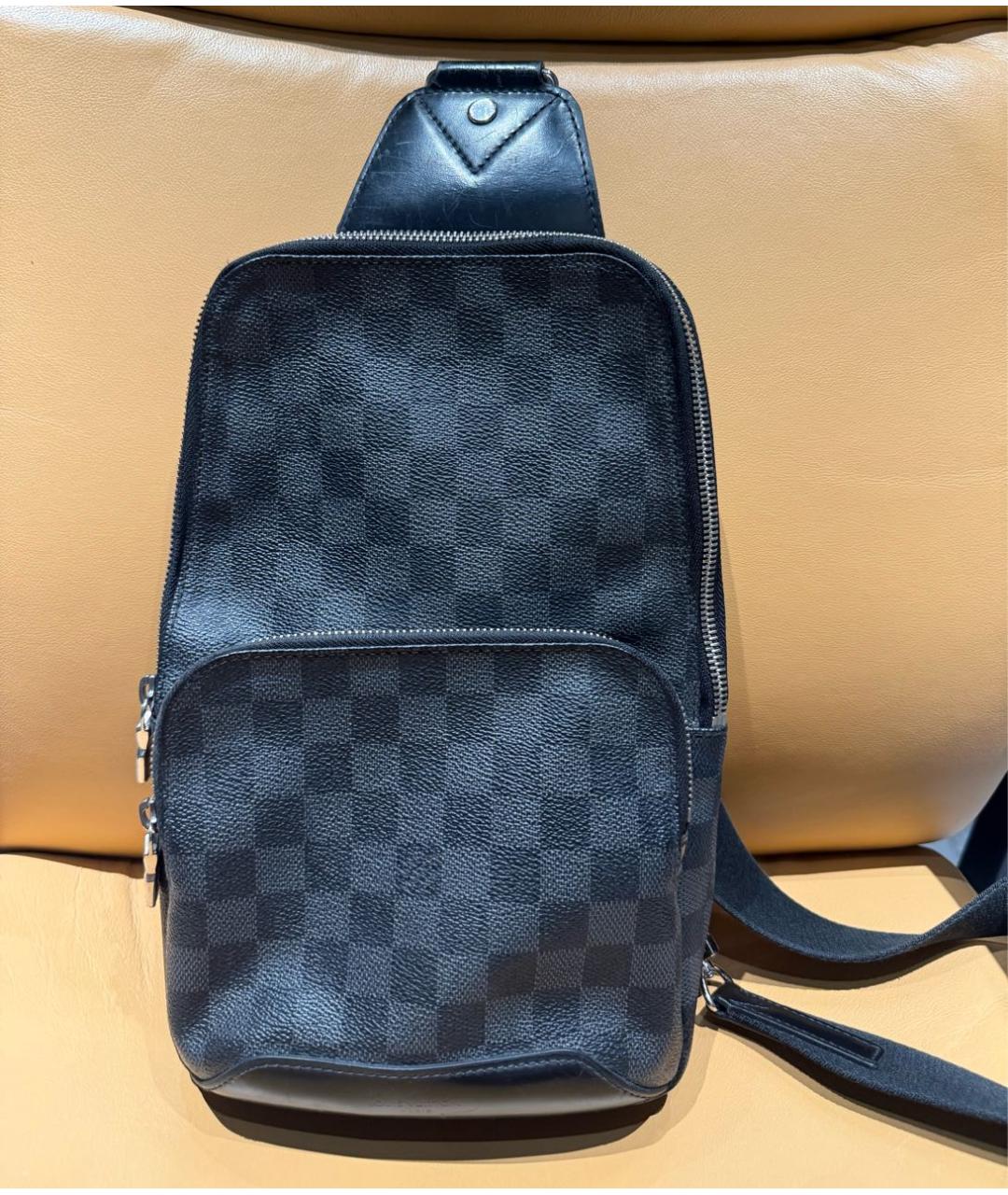 LOUIS VUITTON Антрацитовая сумка на плечо, фото 9