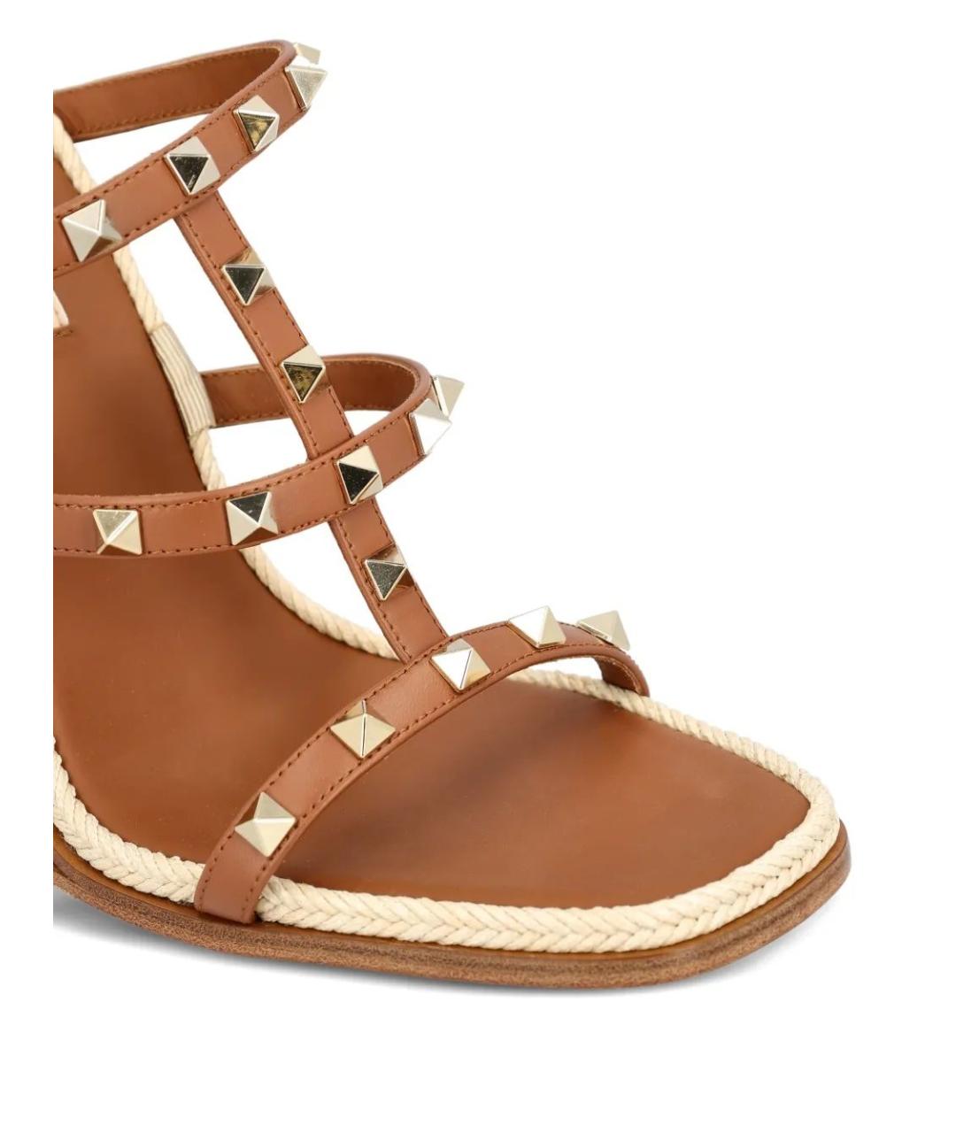 VALENTINO Бежевые кожаные босоножки, фото 4