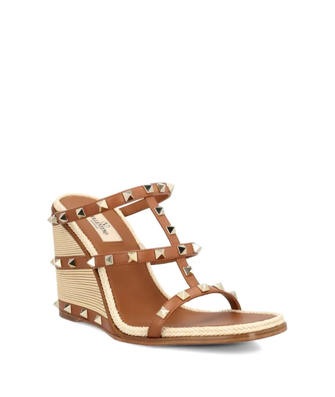 VALENTINO Бежевые кожаные босоножки, фото 2